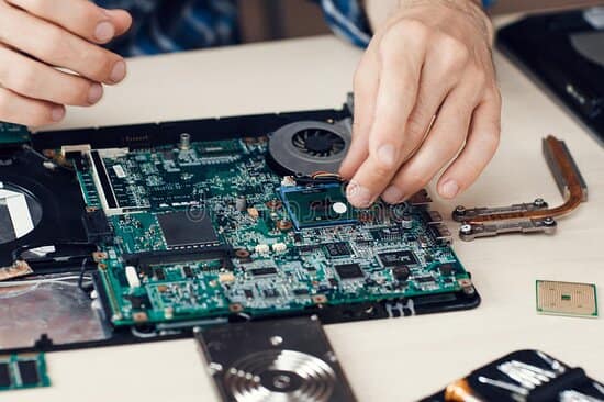 Apple MacBook Repair in Shiva Tower Ghaziabad